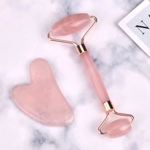 Jade-Resin Heart Shaped Scraping Board Massager Roller Beauty Set